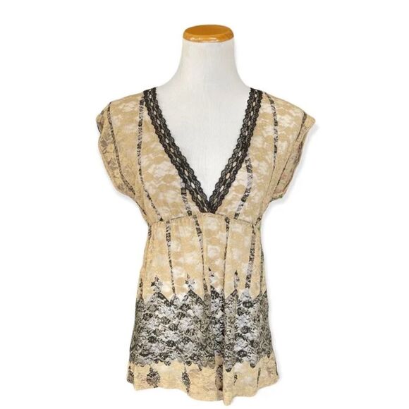 Womens Forever 21 Lace Boho Top - Sz M - Picture 1 of 1